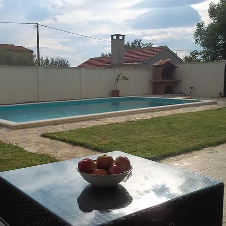 Vila Pistan Murvica (Policnik)