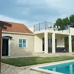 Villa Pistan *