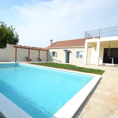 Villa Pistan