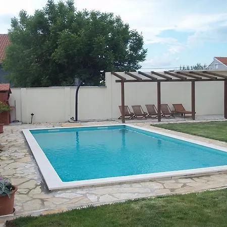 Pistan Murvica (Policnik)