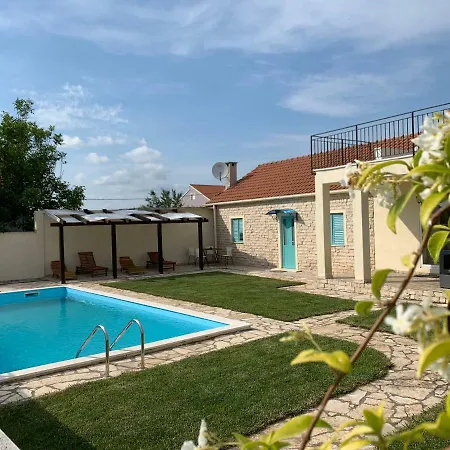 Villa Pistan Murvica (Policnik)